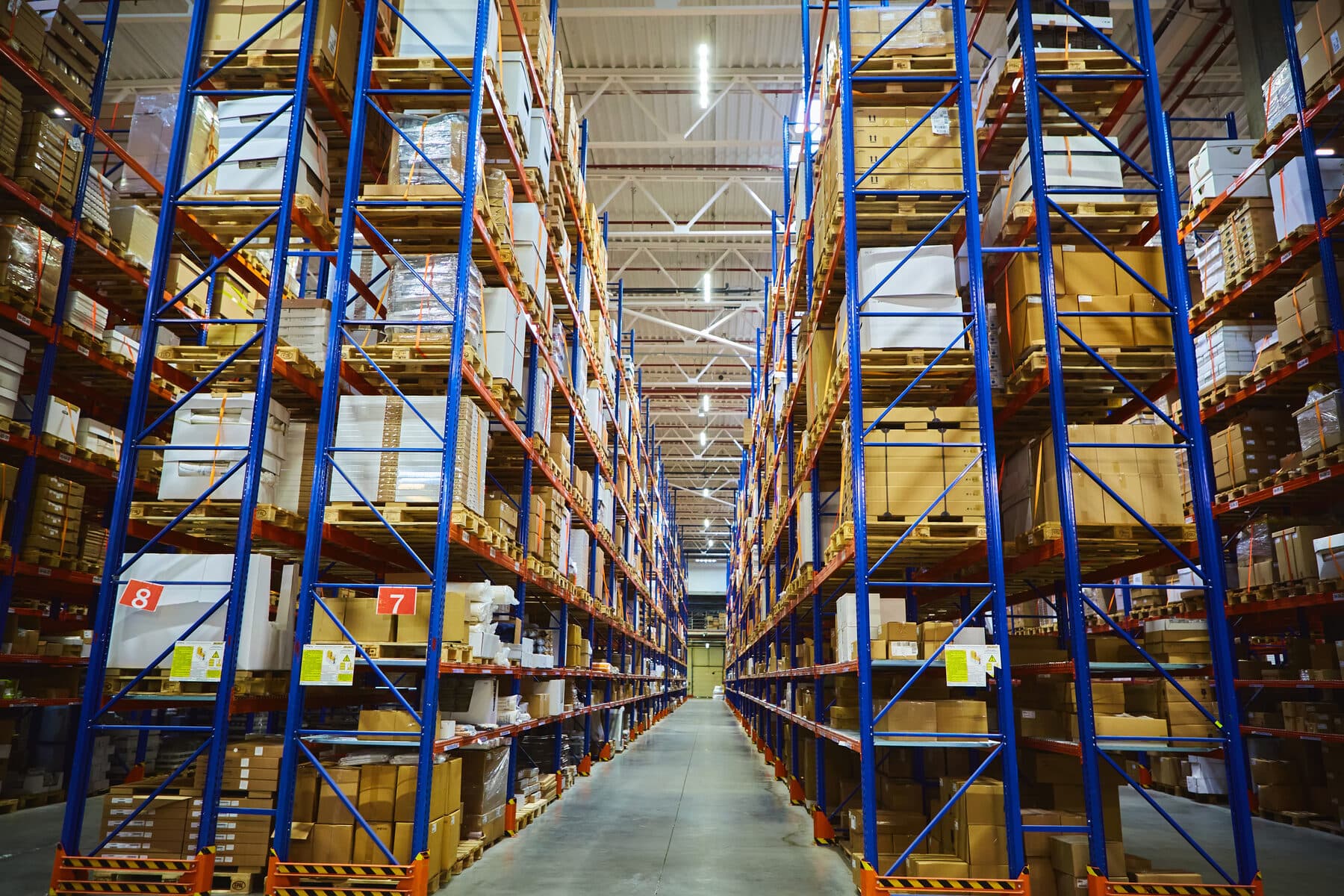 Solid Trust Courier Miami warehouse operations